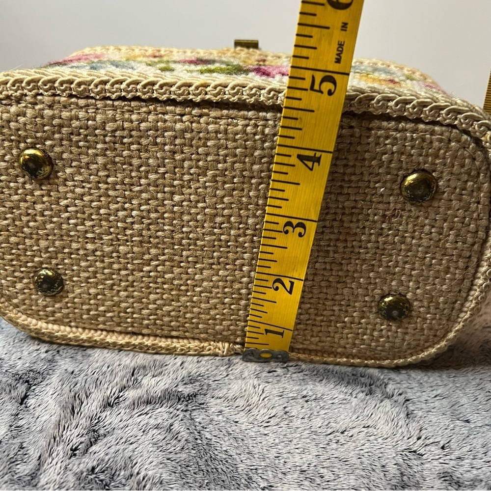 Vintage JR Florida Embroidered Floral Box Purse Lucite Handle - Picture 10 of 13